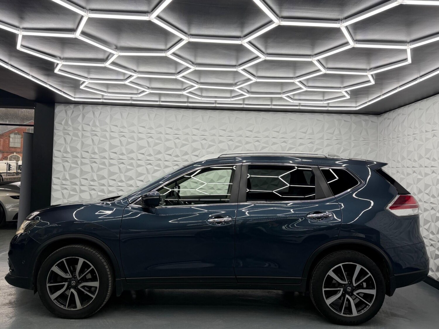 Used Nissan X-Trail 2017 for sale - 77613832: Photo 7