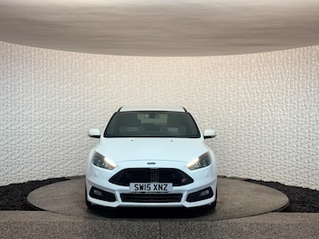 Used Ford Focus 2015 for sale - 78796692: Photo