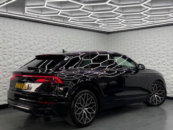 Used Audi Q8 2020 for sale - 78622769: Photo