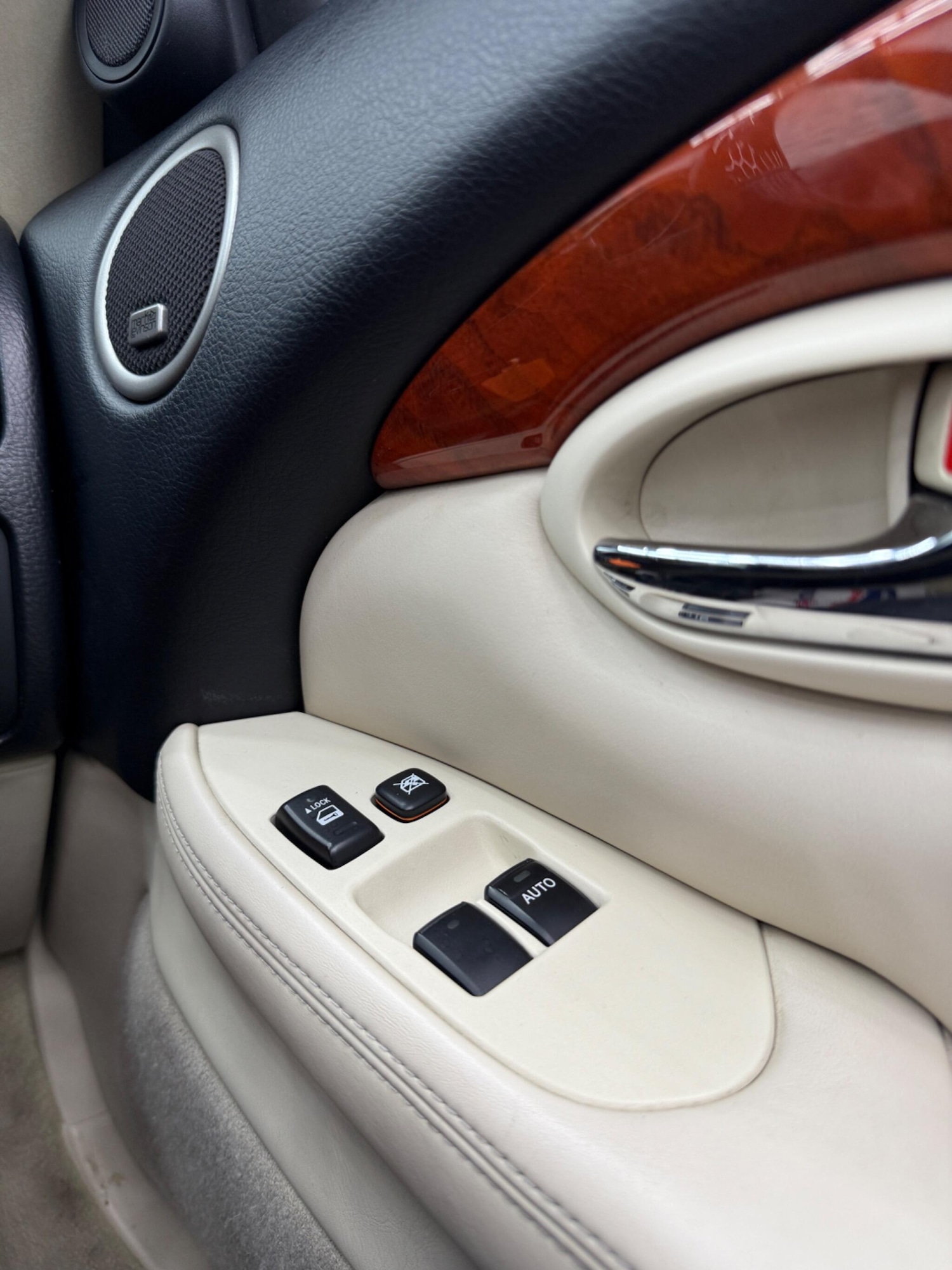 Used Lexus SC 2007 for sale - 77613848: Photo 28