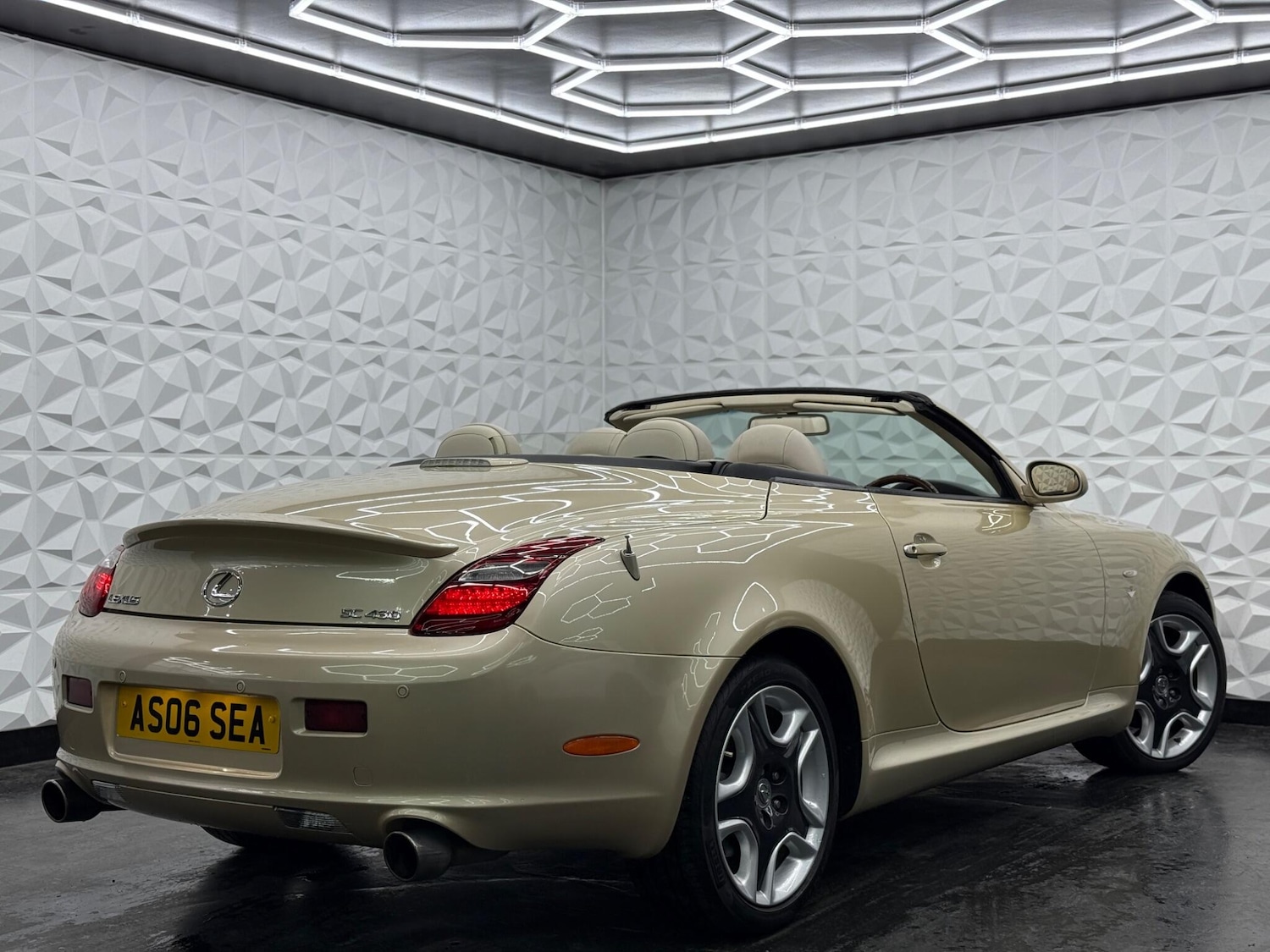 Used Lexus SC 2007 for sale - 77613848: Photo 3