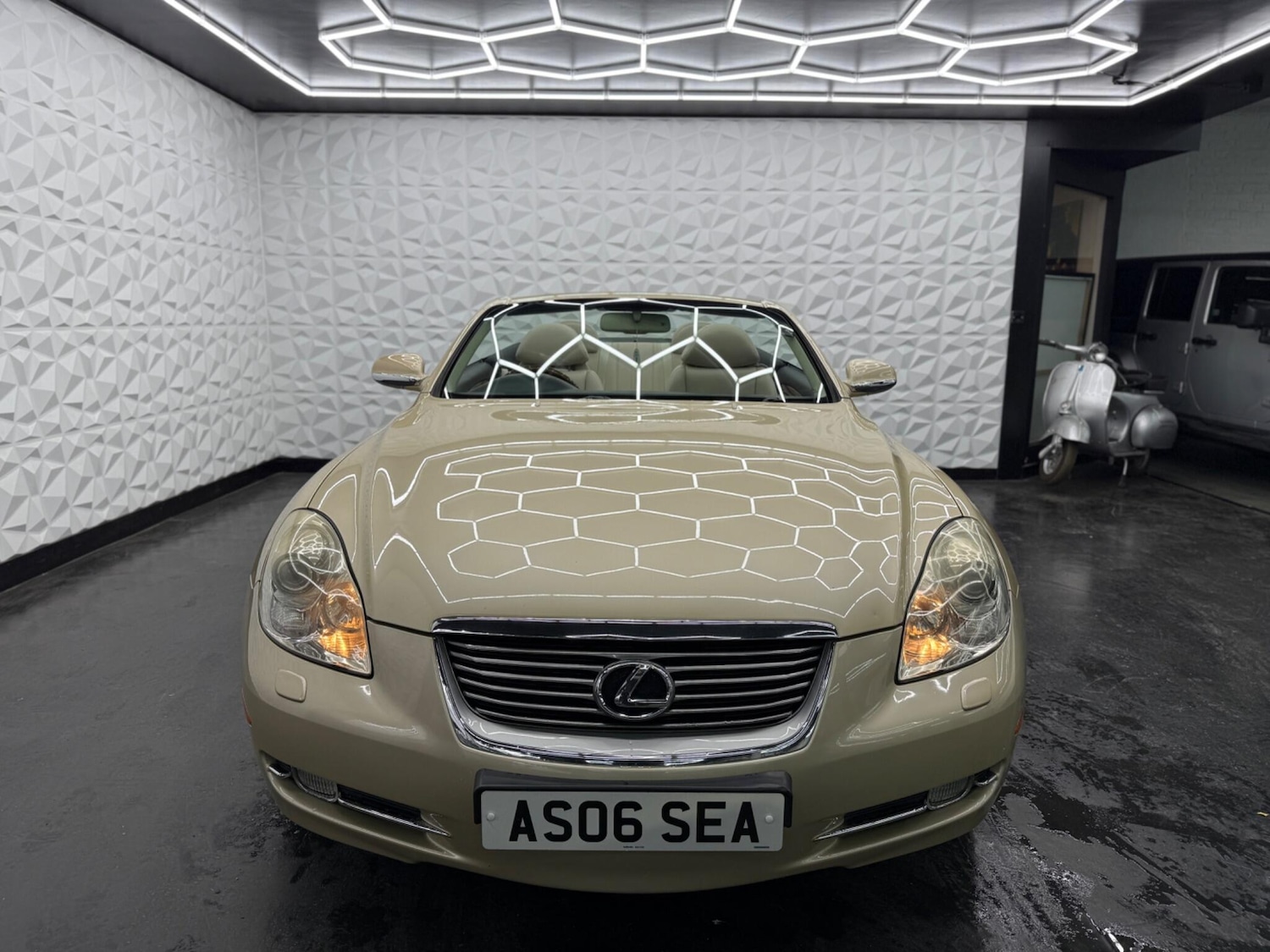 Used Lexus SC 2007 for sale - 77613848: Photo 4