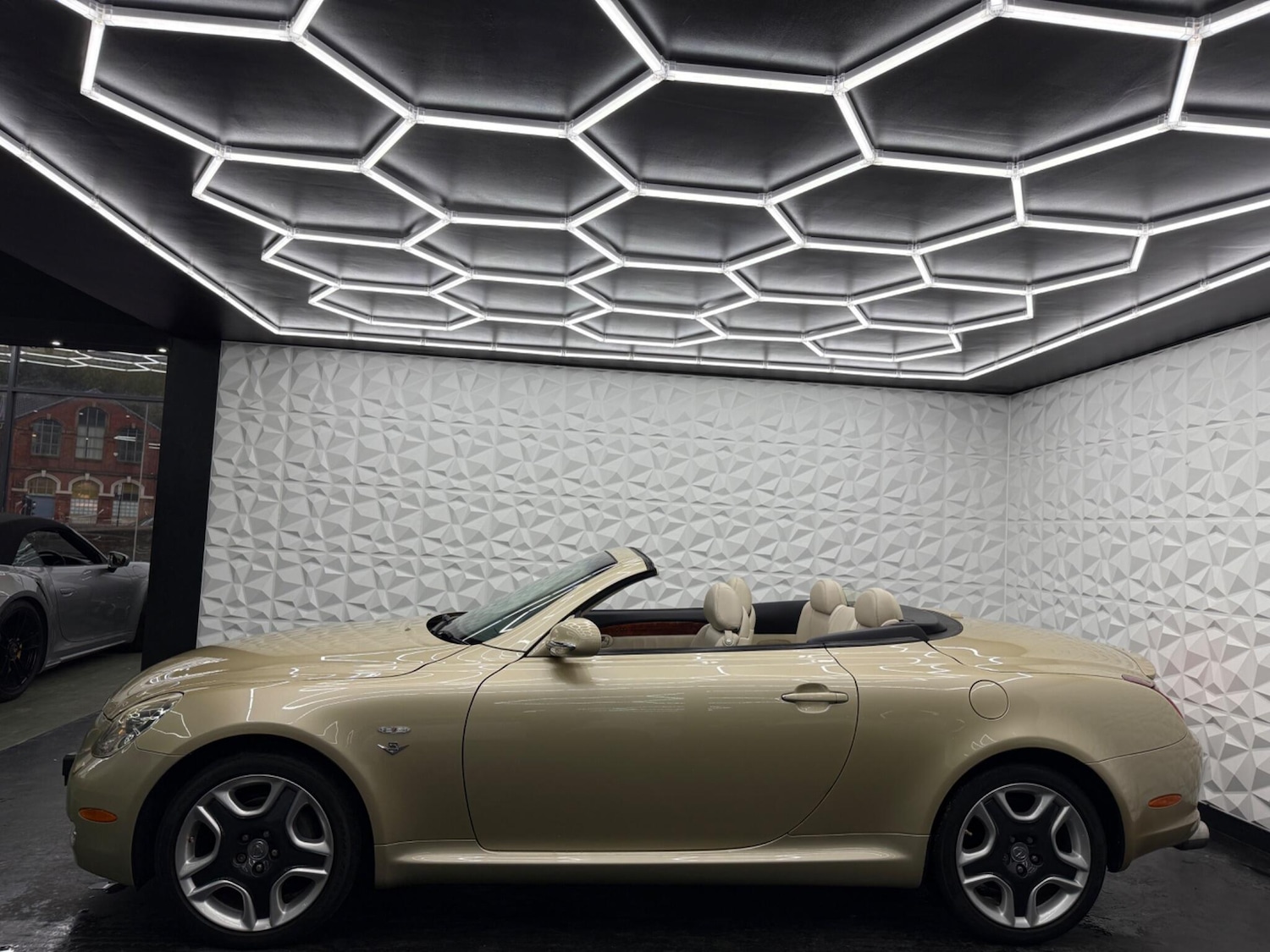 Used Lexus SC 2007 for sale - 77613848: Photo 7