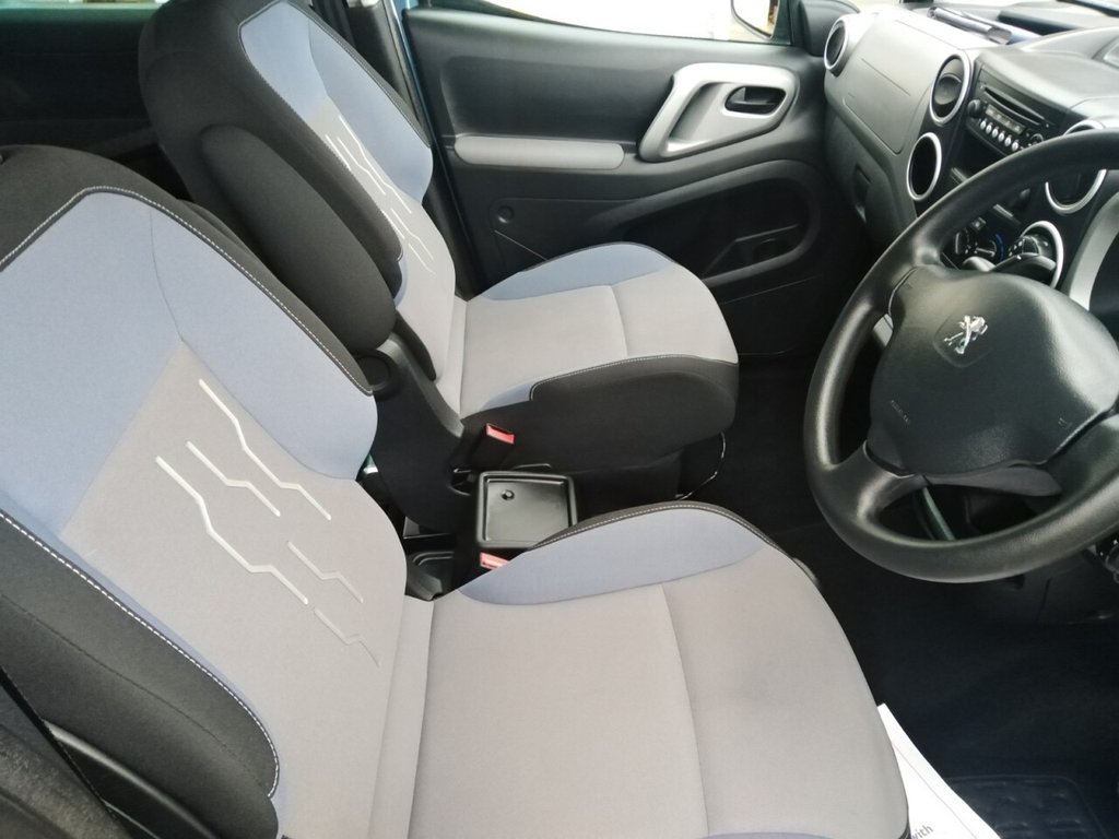 Used Peugeot Partner Tepee 2016 for sale - 77231932: Photo 10