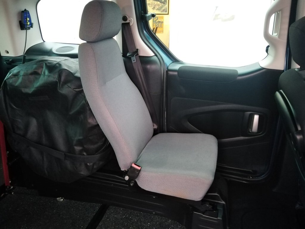 Used Peugeot Partner Tepee 2016 for sale - 77231932: Photo 12