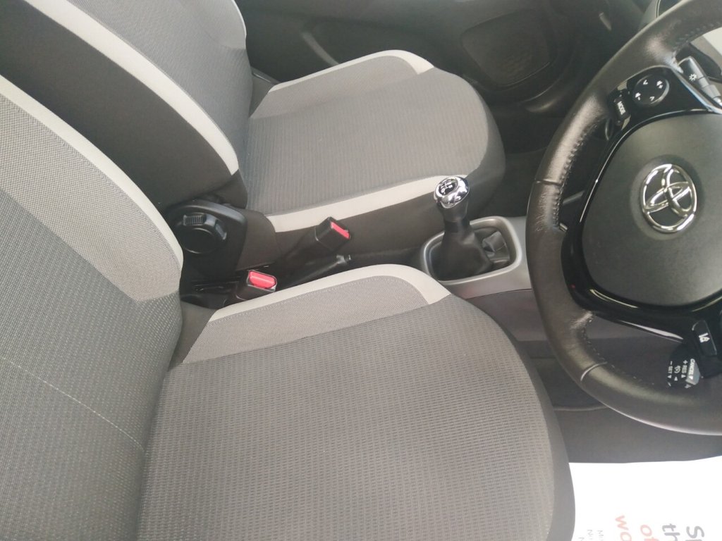 Used Toyota AYGO 2021 for sale - 76500973: Photo 13