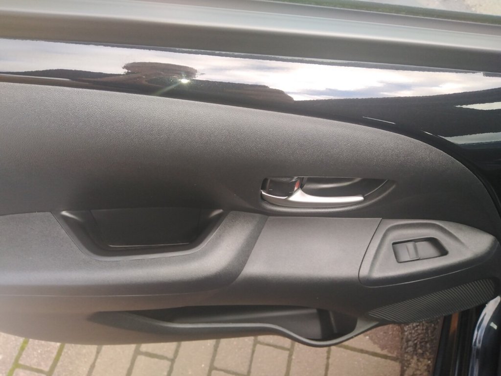 Used Toyota AYGO 2021 for sale - 76500973: Photo 21