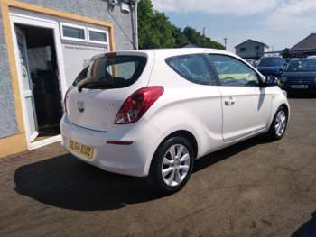 Used Hyundai i20 2015 for sale - 70872518: Photo