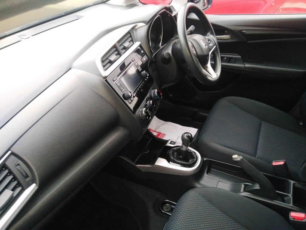 Used Honda Jazz 2018 for sale - 76740549: Photo 17