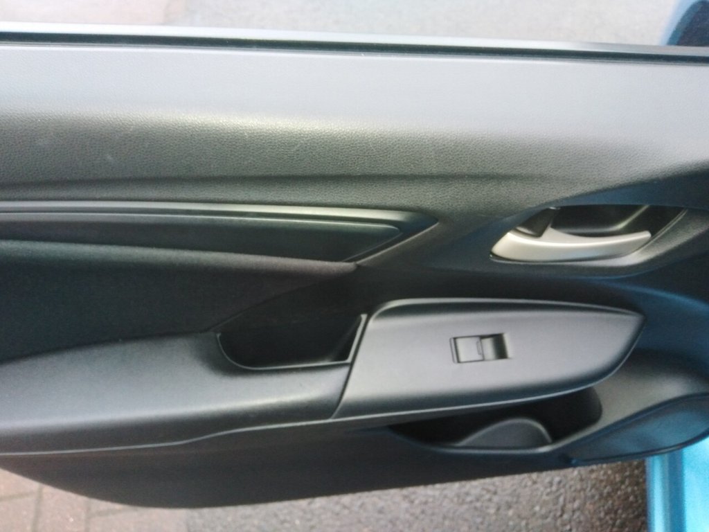 Used Honda Jazz 2018 for sale - 76740549: Photo 19