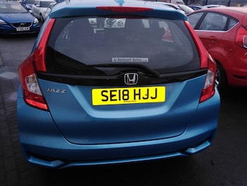 Used Honda Jazz 2018 for sale - 76740549: Photo