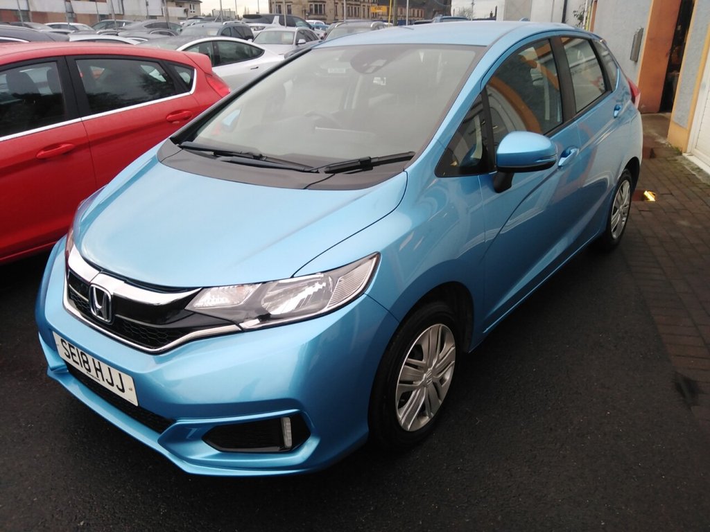 Used Honda Jazz 2018 for sale - 76740549: Photo 8