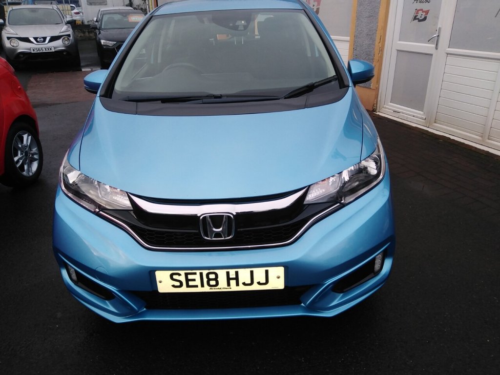 Used Honda Jazz 2018 for sale - 76740549: Photo 9