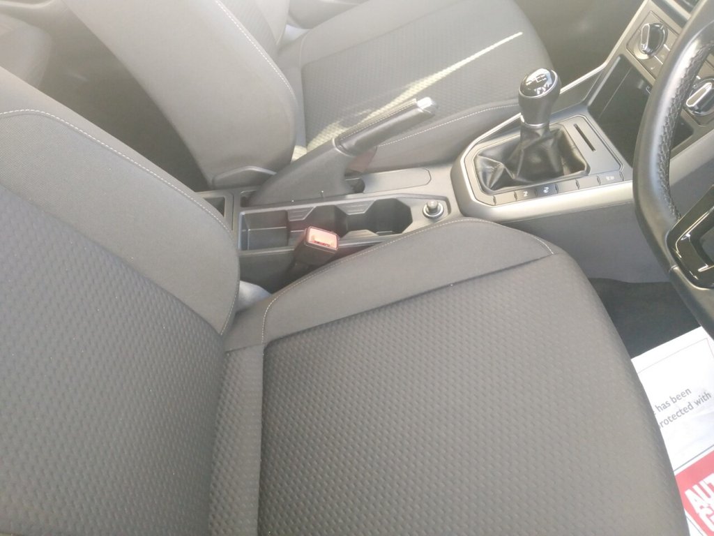 Used Volkswagen Polo 2018 for sale - 76740595: Photo 10