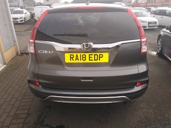 Used Honda CR-V 2018 for sale - 76868053: Photo