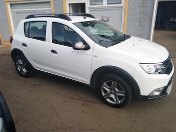 Used Dacia Sandero Stepway 2018 for sale - 75340922: Photo