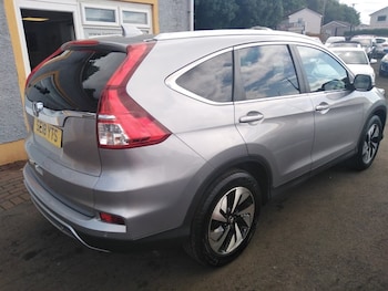 Used Honda CR-V 2018 for sale - 75206608: Photo
