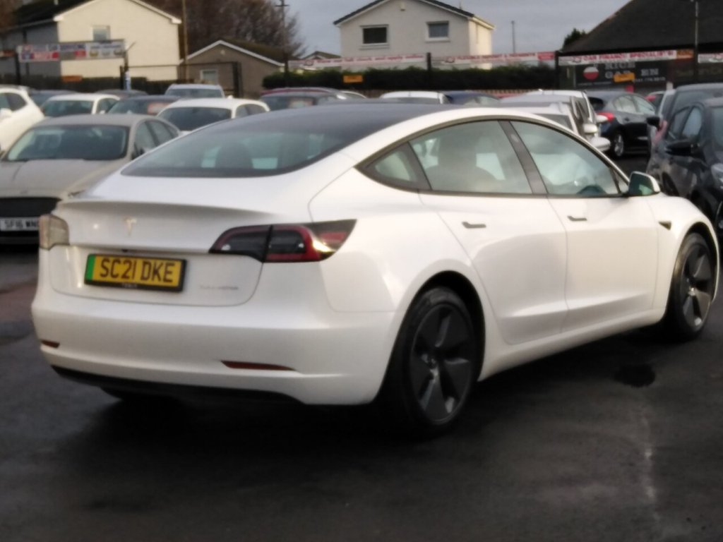 Used Tesla Model 3 2021 for sale - 76631921: Photo 3