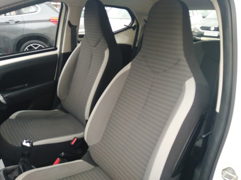 Used Toyota AYGO 2019 for sale - 76574753: Photo 15