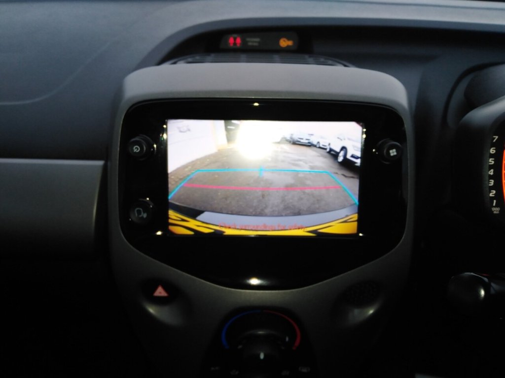 Used Toyota AYGO 2019 for sale - 76574753: Photo 21