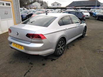 Used Volkswagen Passat 2020 for sale - 77231876: Photo