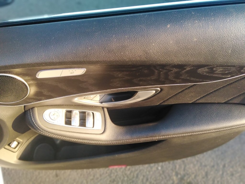 Used Mercedes-Benz C Class 2018 for sale - 76203473: Photo 15