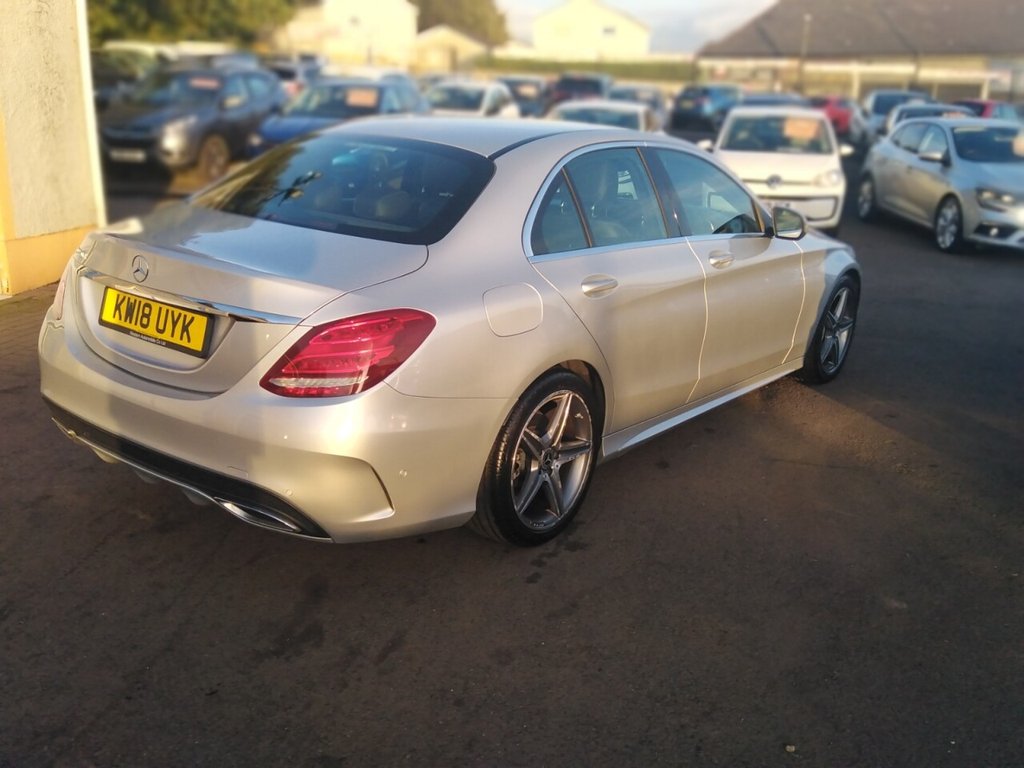 Used Mercedes-Benz C Class 2018 for sale - 76203473: Photo 4