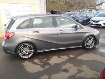 Used Mercedes-Benz B Class 2018 for sale - 77232075: Photo