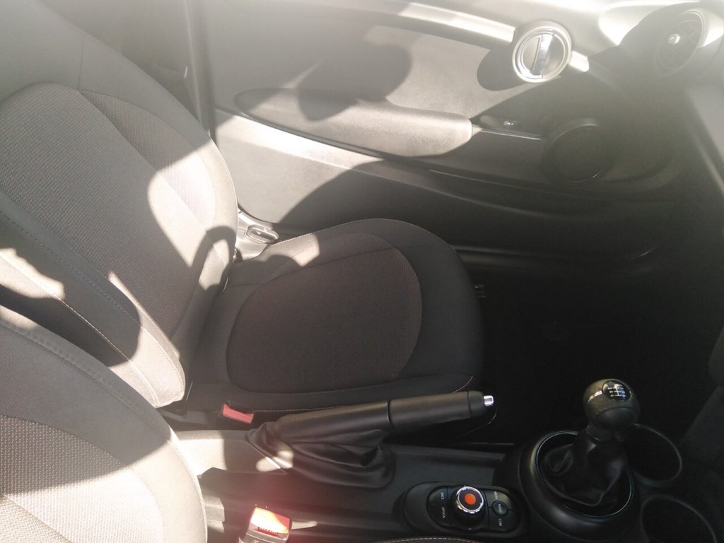 Used MINI Hatch 2018 for sale - 76395992: Photo 11