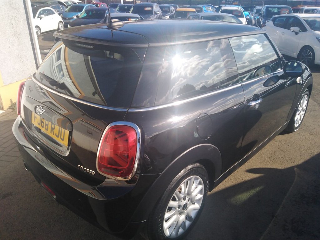 Used MINI Hatch 2018 for sale - 76395992: Photo 3
