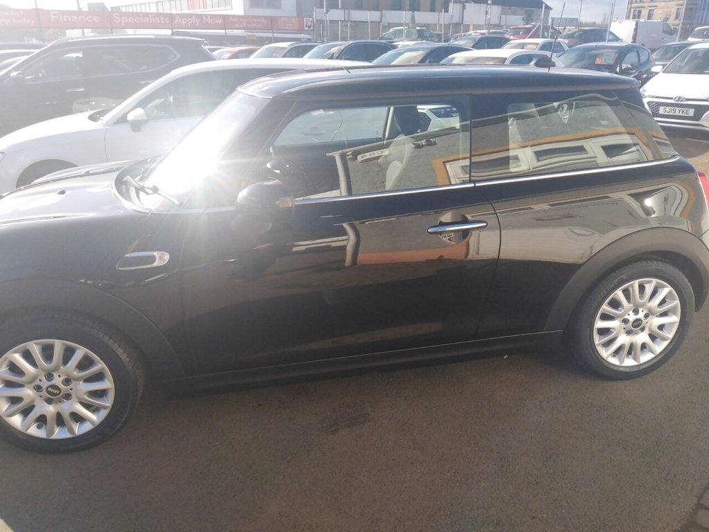 Used MINI Hatch 2018 for sale - 76395992: Photo 6