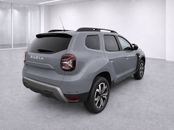 Used Dacia Duster 2023 for sale - 79288265: Photo