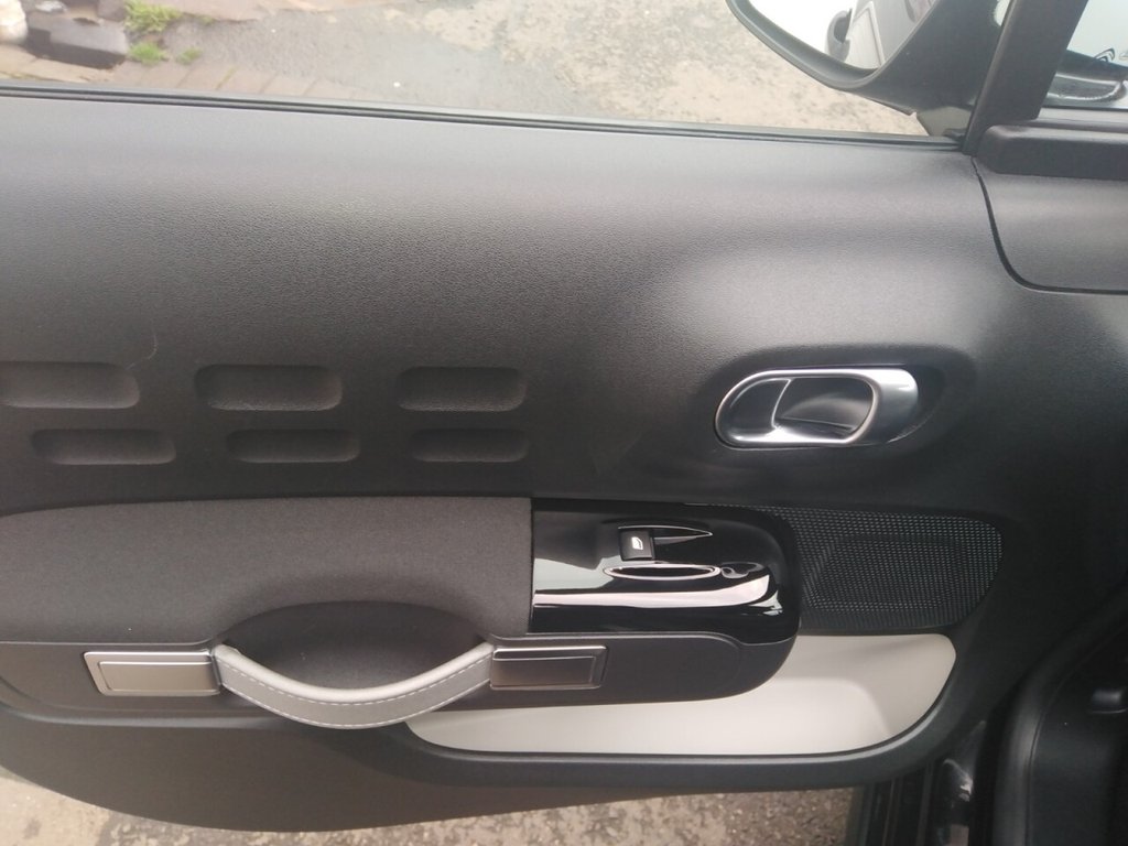 Used Citroen C3 2021 for sale - 76395872: Photo 21