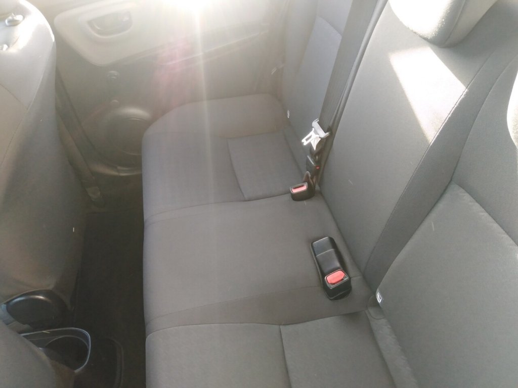 Used Toyota Yaris 2018 for sale - 76740337: Photo 21