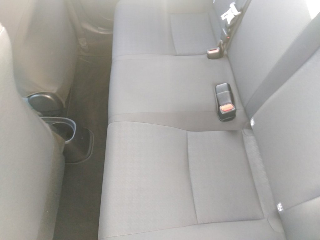 Used Toyota Yaris 2018 for sale - 76740337: Photo 23