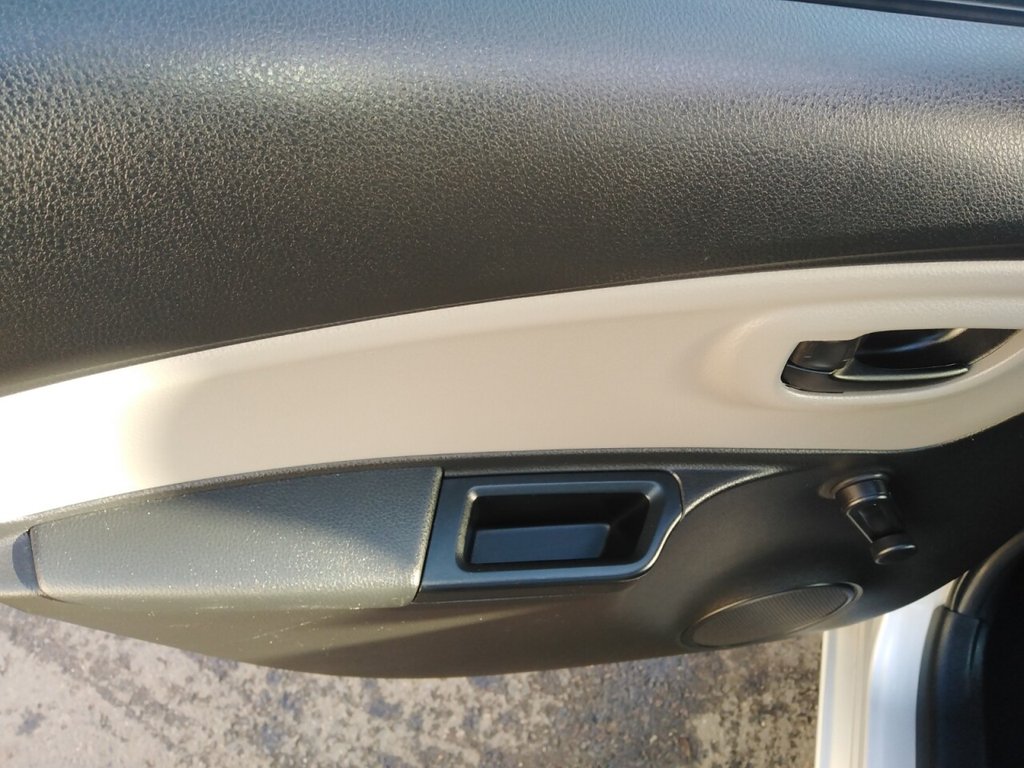 Used Toyota Yaris 2018 for sale - 76740337: Photo 24