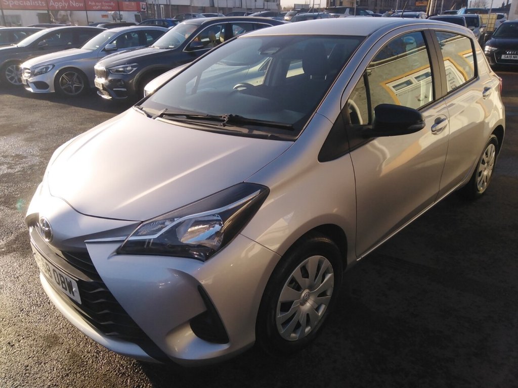 Used Toyota Yaris 2018 for sale - 76740337: Photo 6
