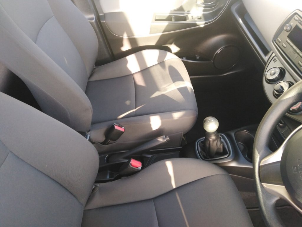 Used Toyota Yaris 2018 for sale - 76740337: Photo 9