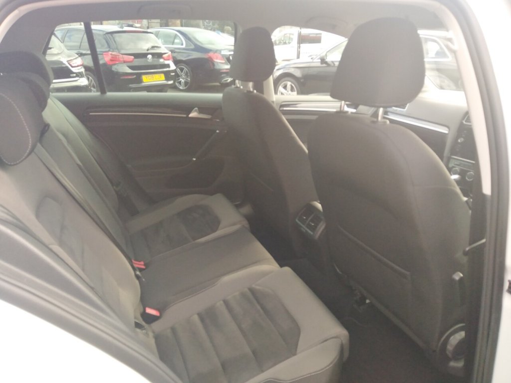 Used Volkswagen Golf 2017 for sale - 76014806: Photo 12