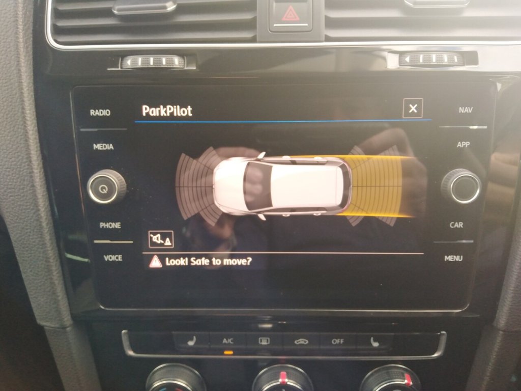 Used Volkswagen Golf 2017 for sale - 76014806: Photo 22