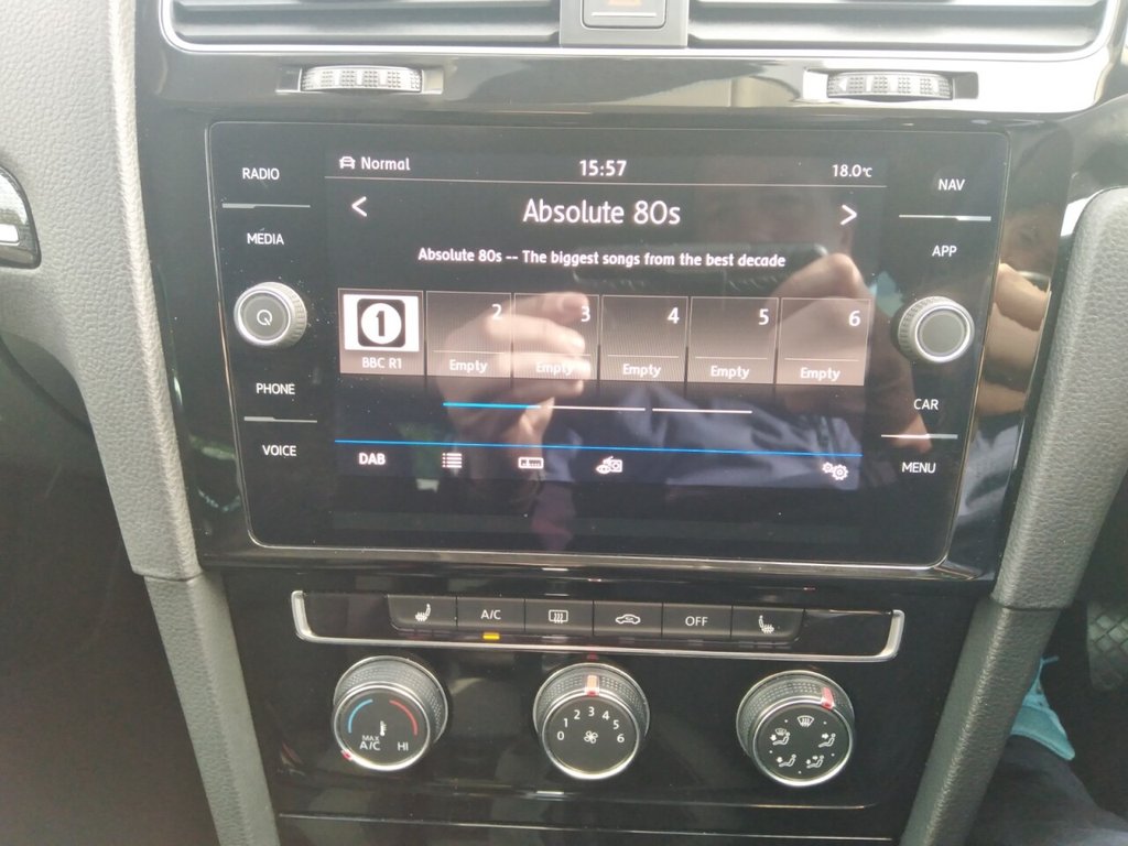 Used Volkswagen Golf 2017 for sale - 76014806: Photo 23