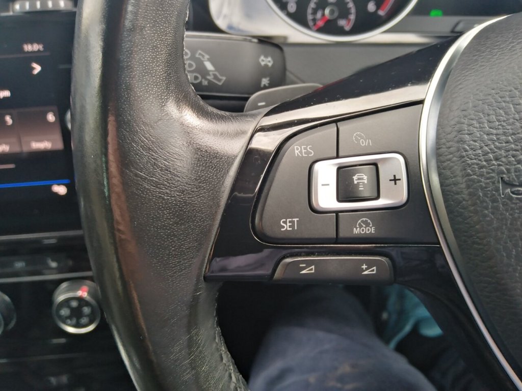 Used Volkswagen Golf 2017 for sale - 76014806: Photo 25