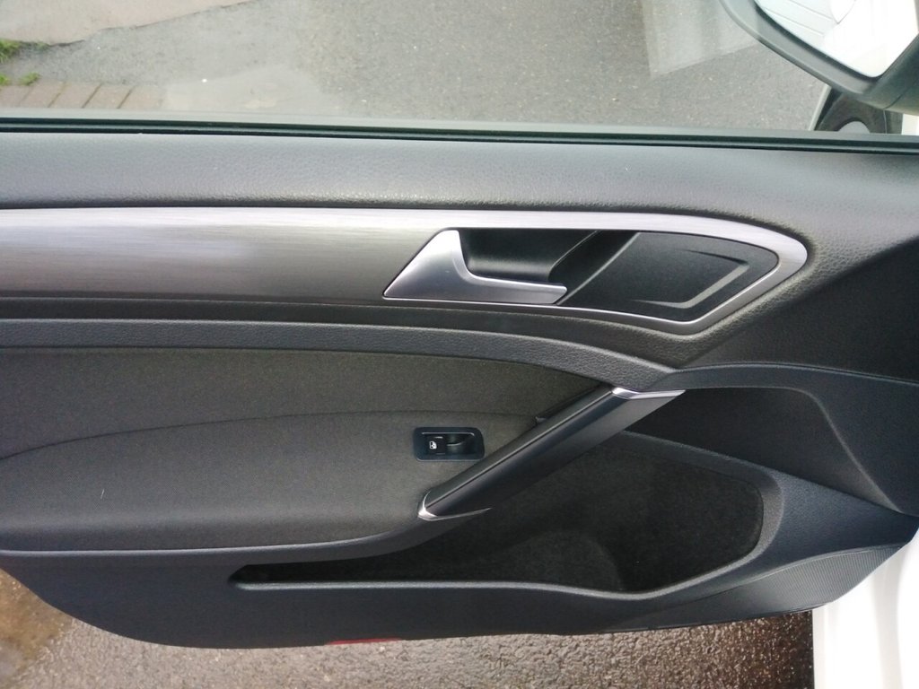 Used Volkswagen Golf 2019 for sale - 76740607: Photo 22