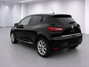 Used Renault Clio 2018 for sale - 79666852: Photo