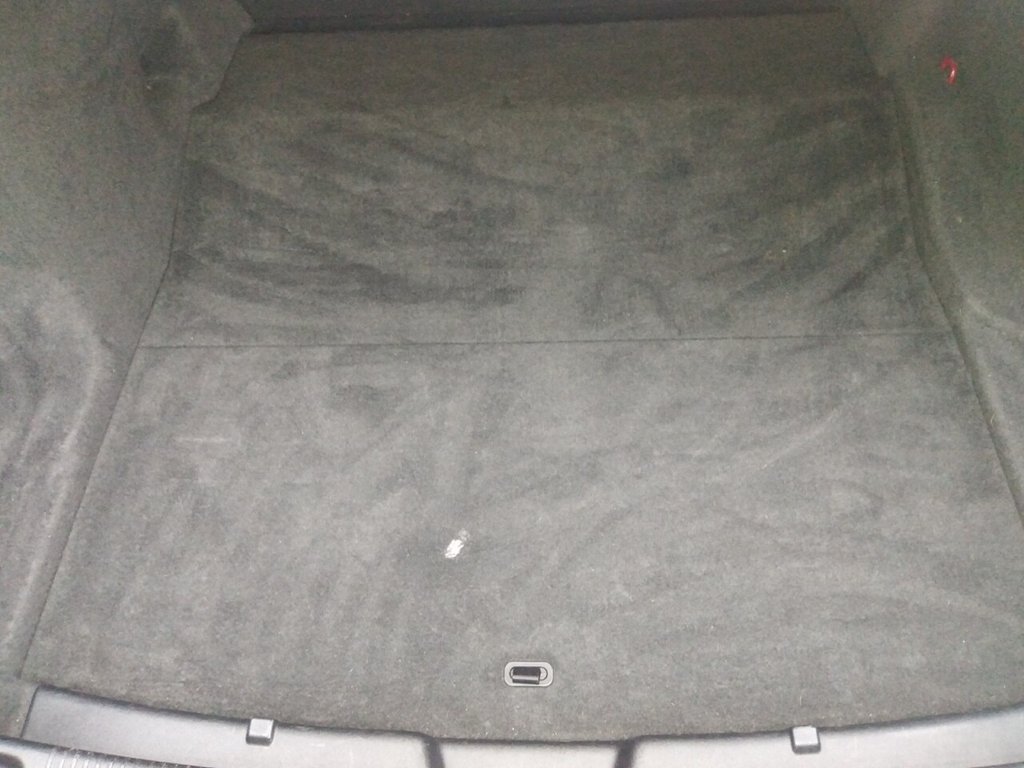 Used Jaguar XE 2018 for sale - 76350629: Photo 29