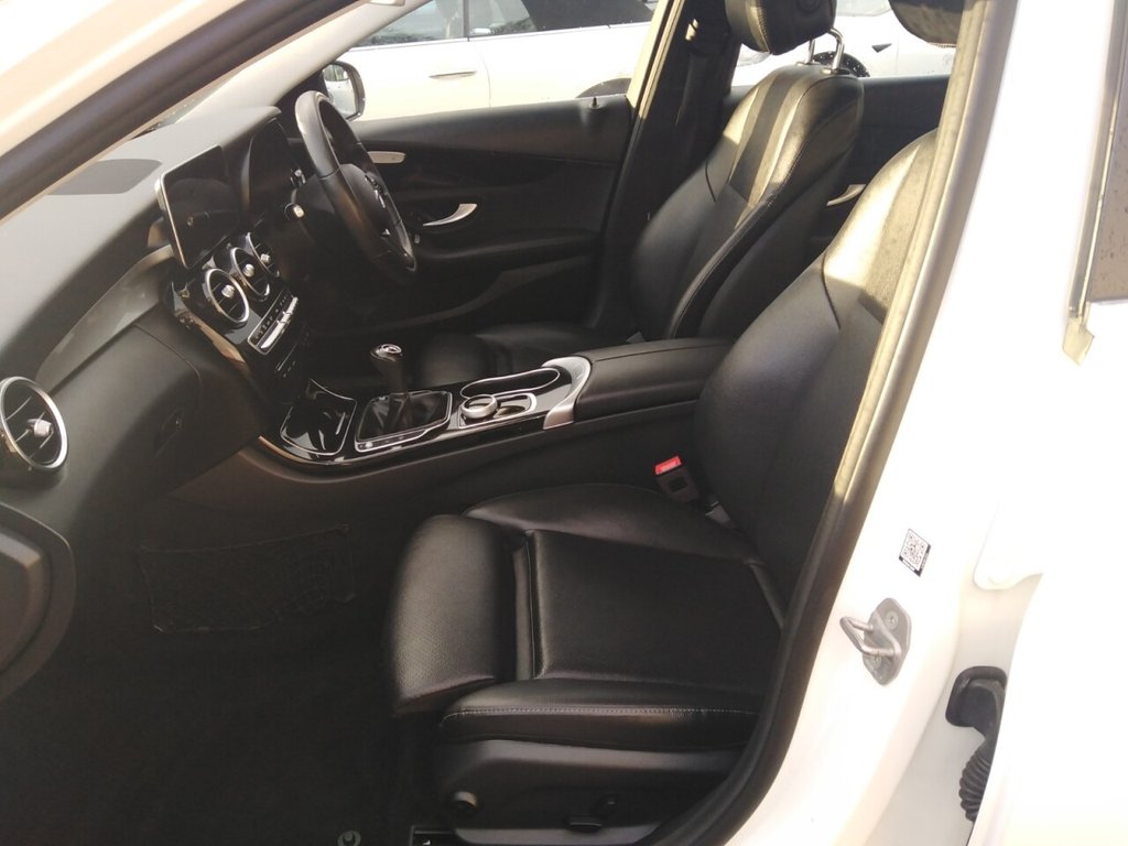 Used Mercedes-Benz C Class 2019 for sale - 76647743: Photo 14