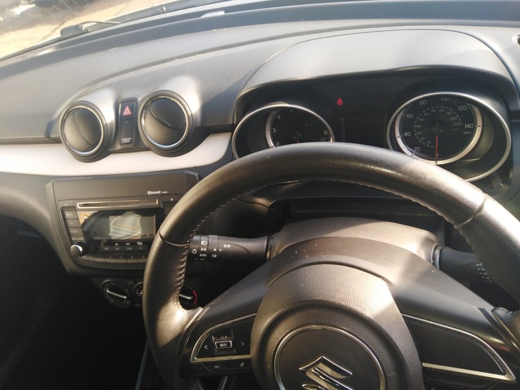 Used Suzuki Swift 2018 for sale - 76313246: Photo 12