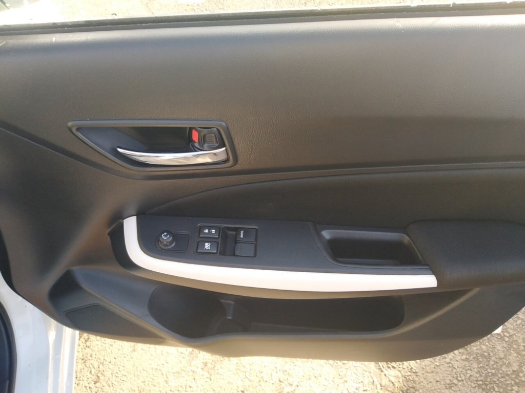 Used Suzuki Swift 2018 for sale - 76313246: Photo 13