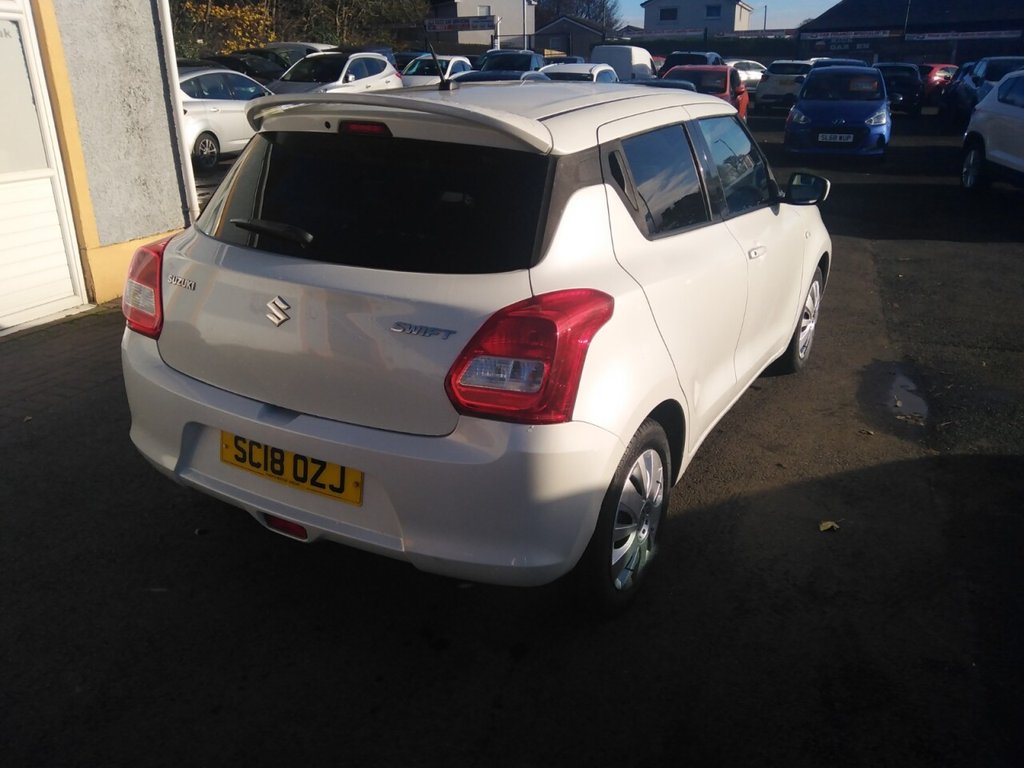 Used Suzuki Swift 2018 for sale - 76313246: Photo 3