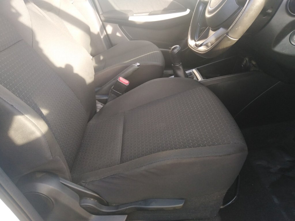 Used Suzuki Swift 2018 for sale - 76313246: Photo 9